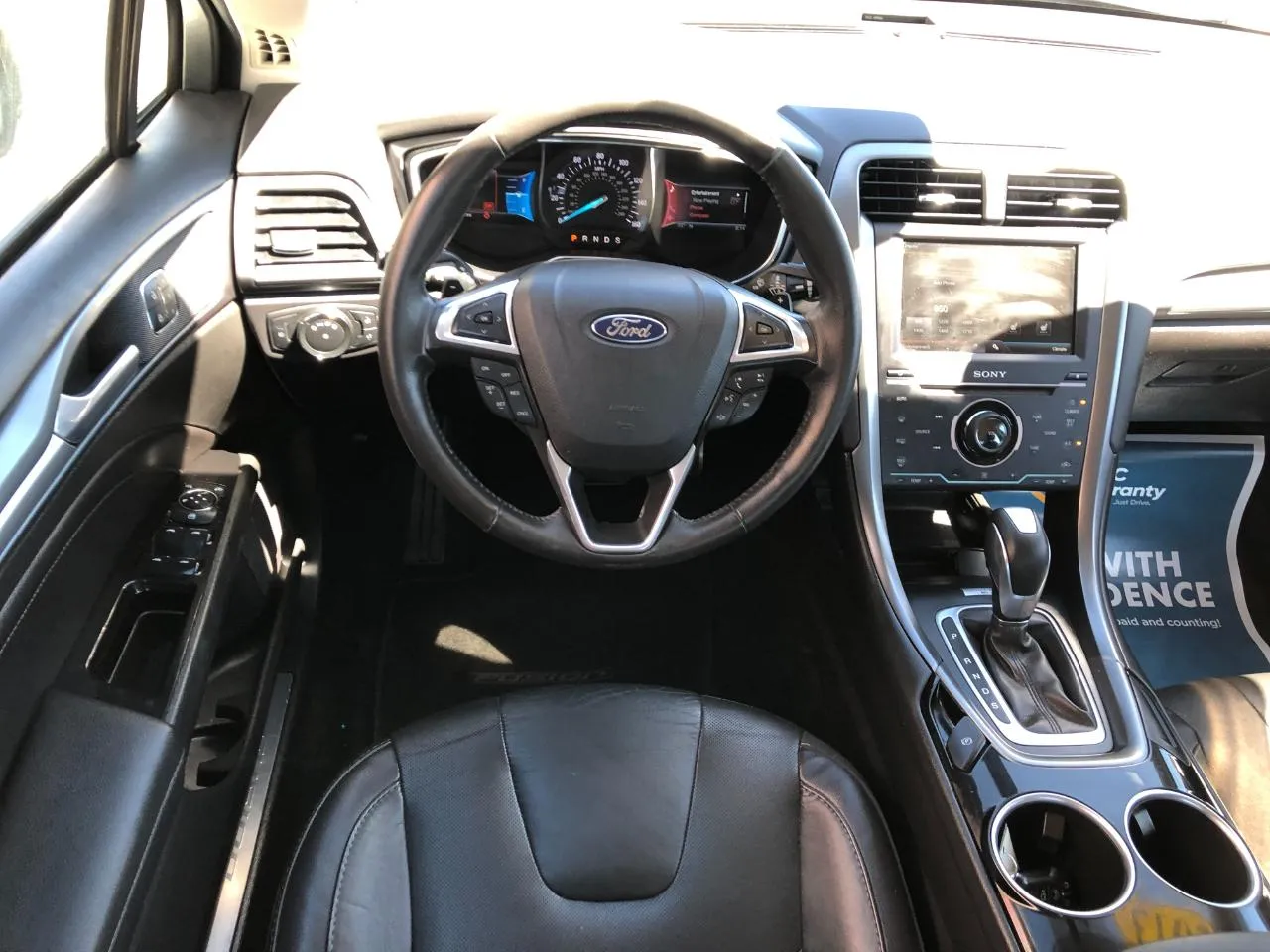 Ford Fusion photo 12