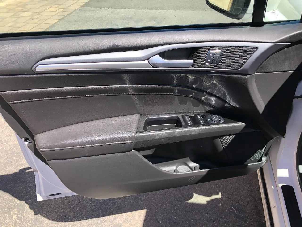 Ford Fusion photo 13