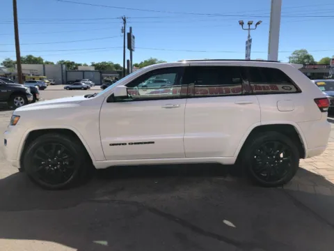 More photos of 2017 Jeep Grand Cherokee at Budget Motors, NV
