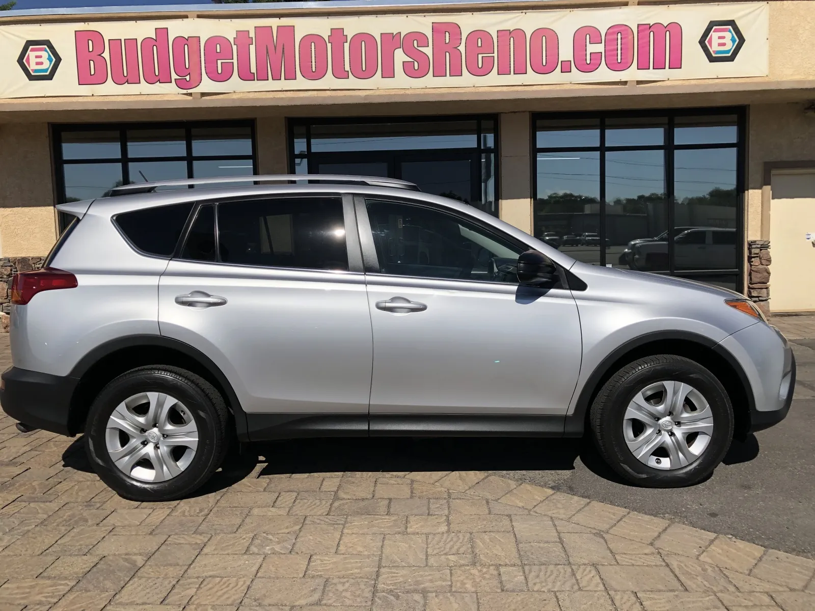 2013 Toyota RAV4 LE AWD's photo