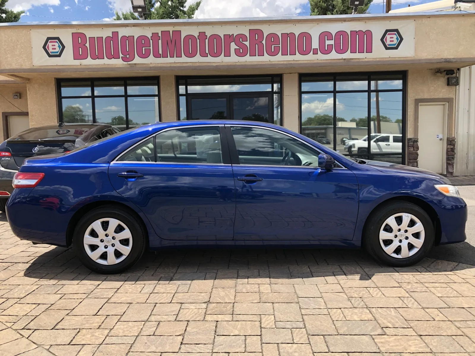 2011 Toyota Camry LE for sale in Reno, NV
