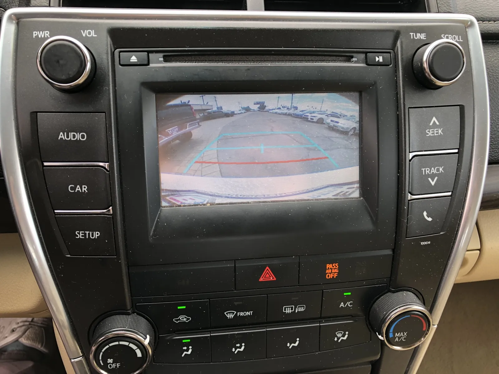 Toyota Camry photo 26