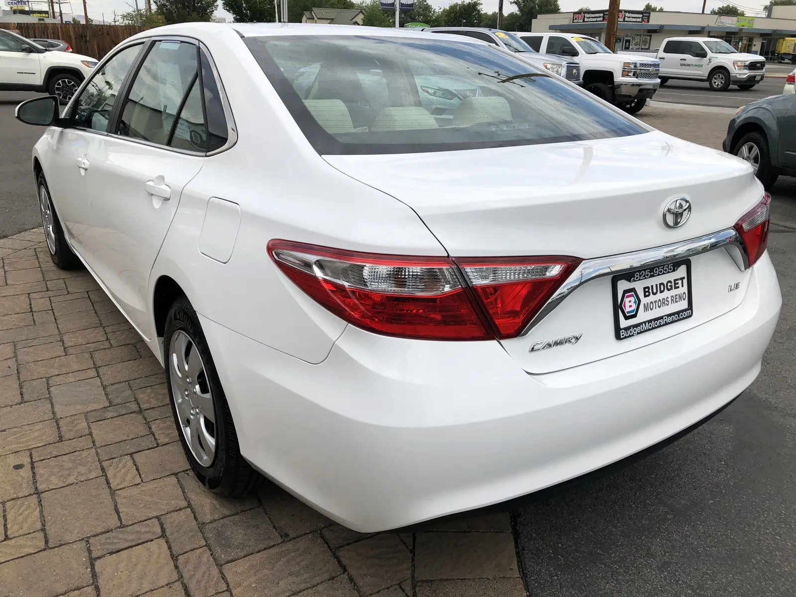 Toyota Camry photo 4