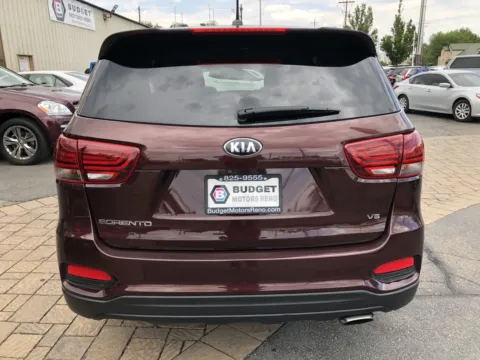 Another view of 2019 Kia Sorento LX V6 for sale in Reno, NV at Budget Motors