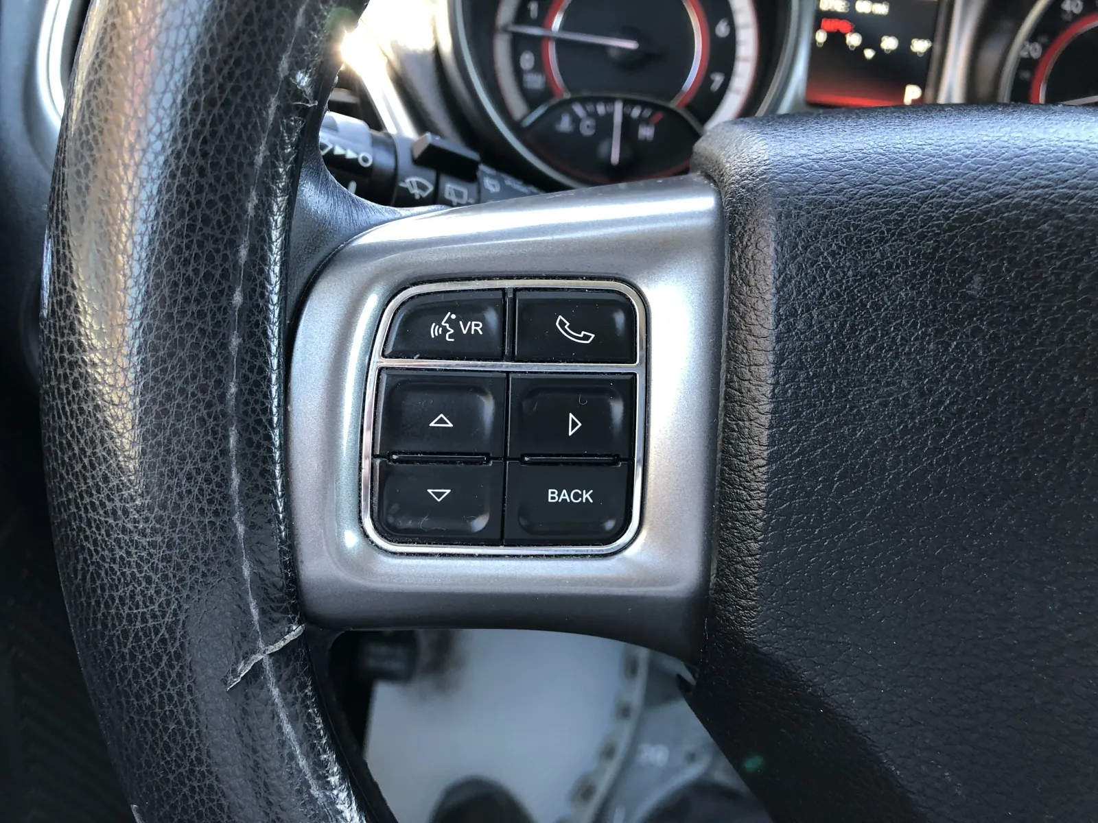 Dodge Journey photo 22