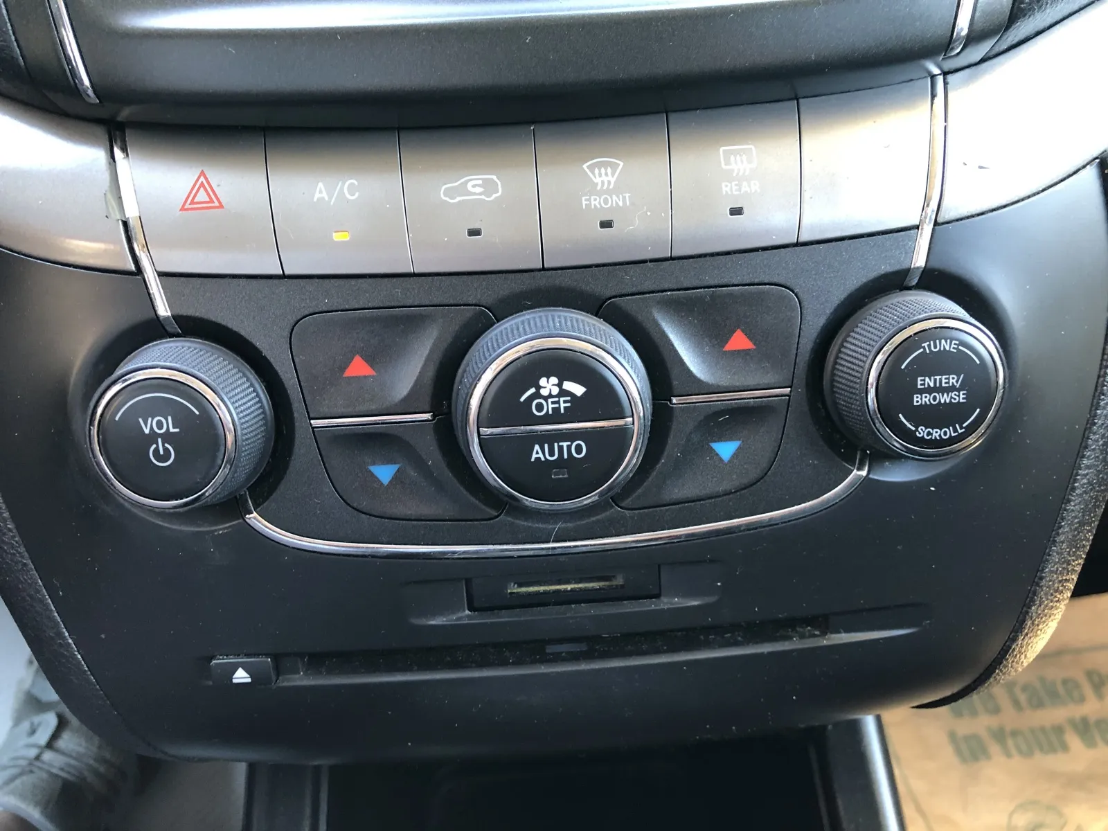 Dodge Journey photo 28