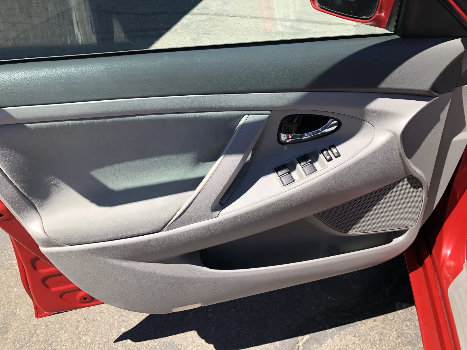Toyota Camry photo 18