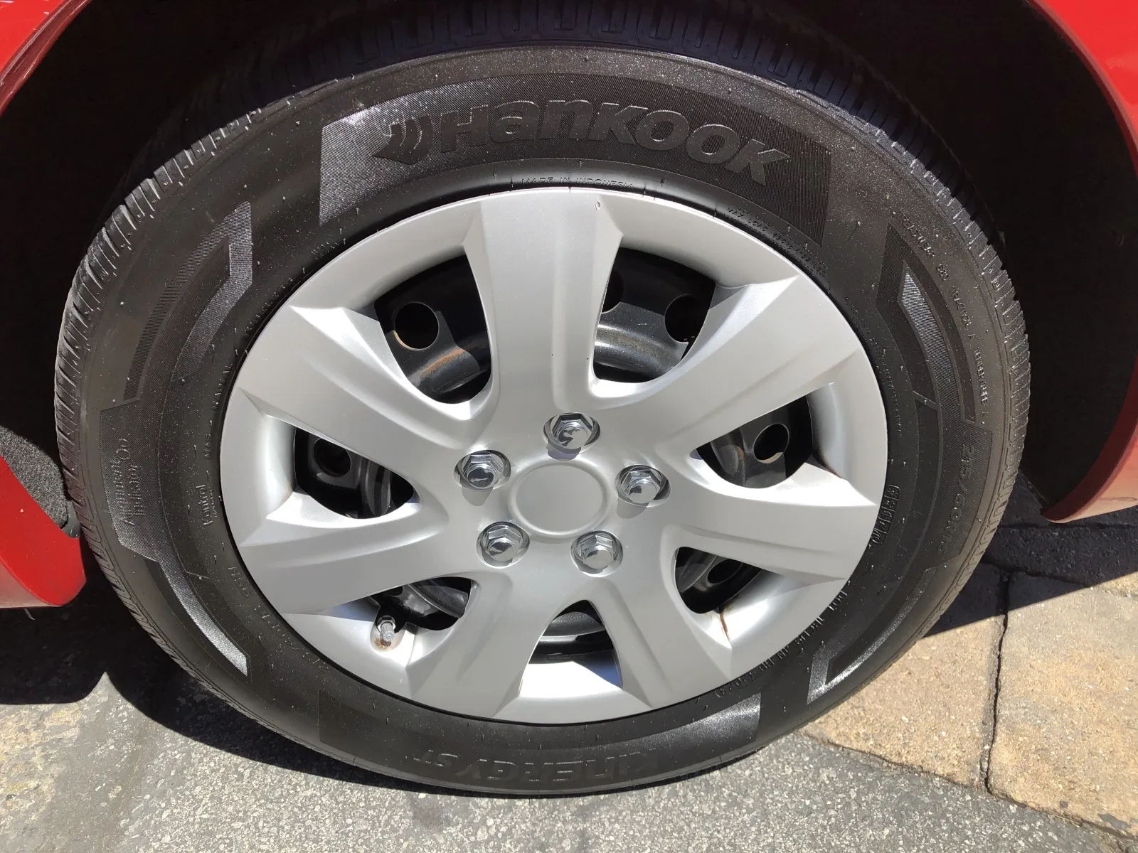 Toyota Camry photo 11