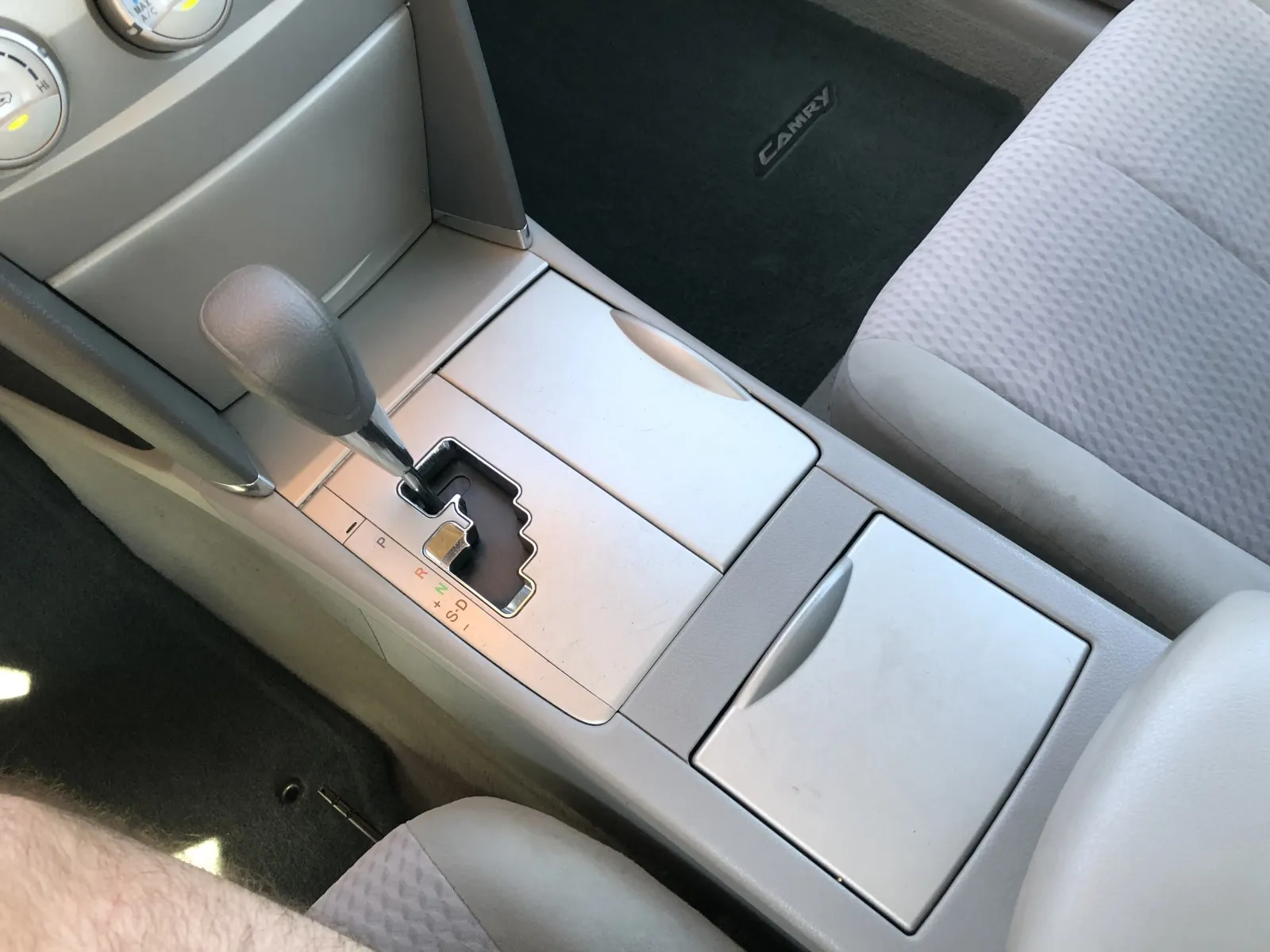Toyota Camry photo 26