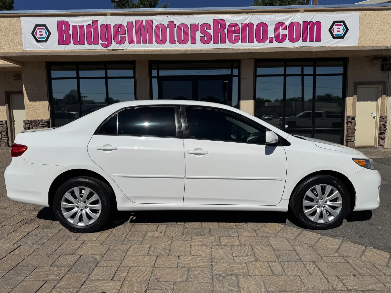 White 2012 Toyota Corolla LE for sale in Reno, NV