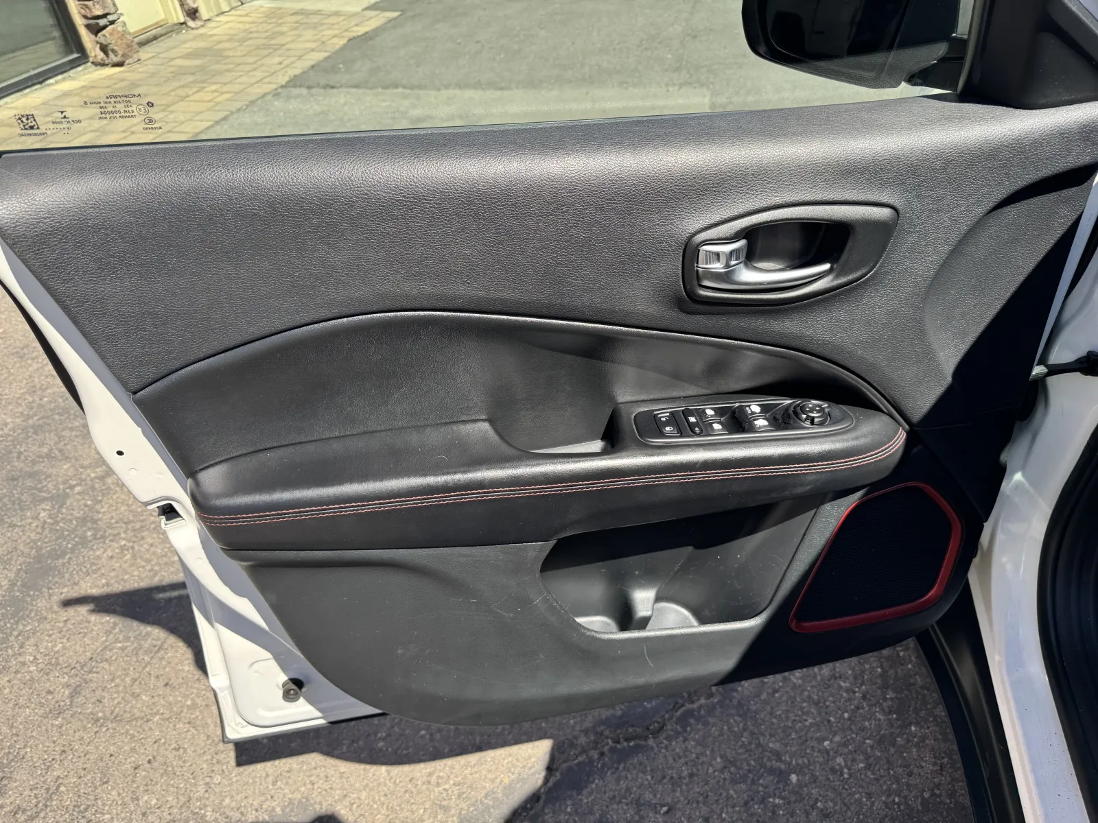 Jeep Compass photo 10