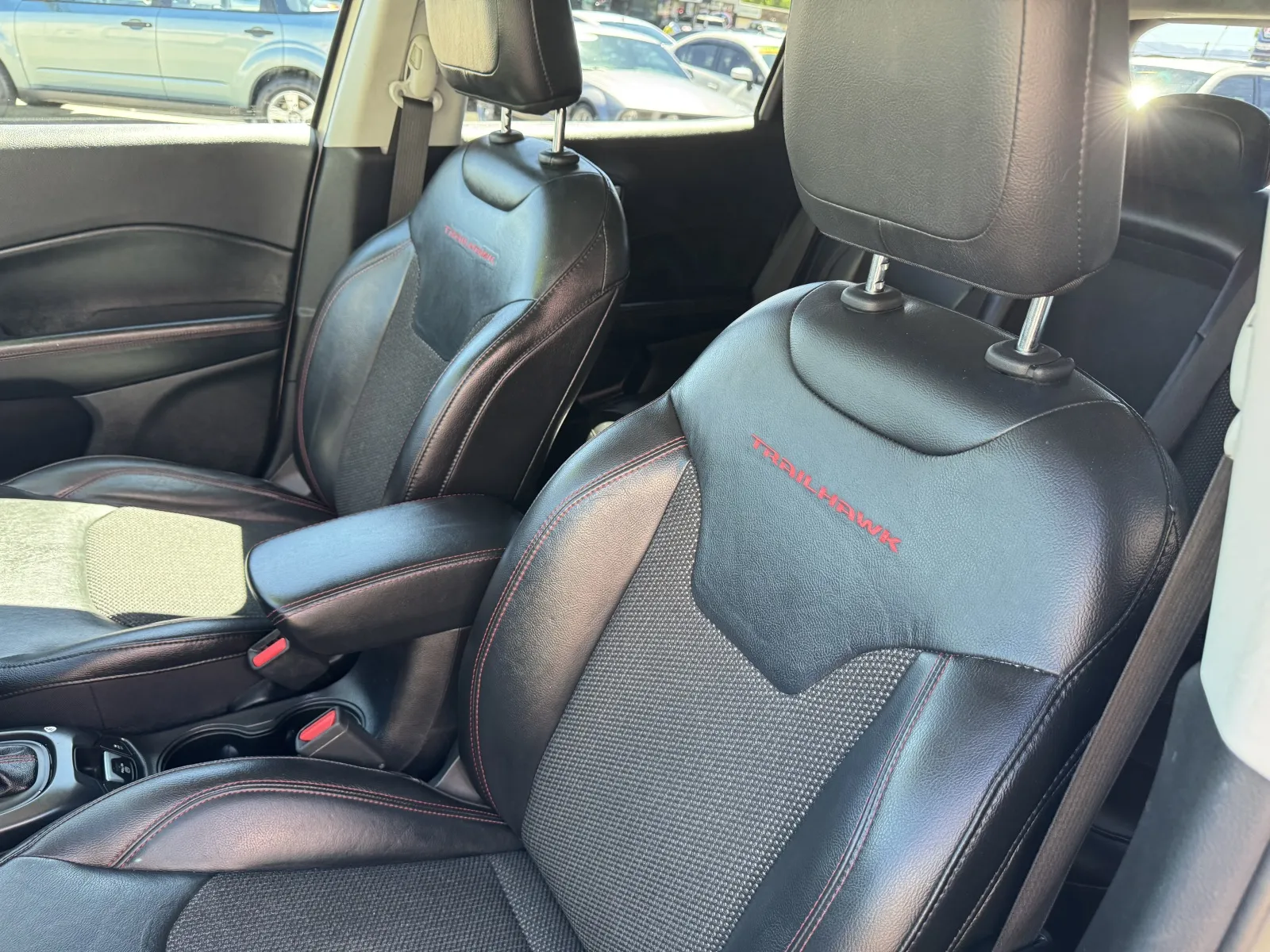 Jeep Compass photo 12