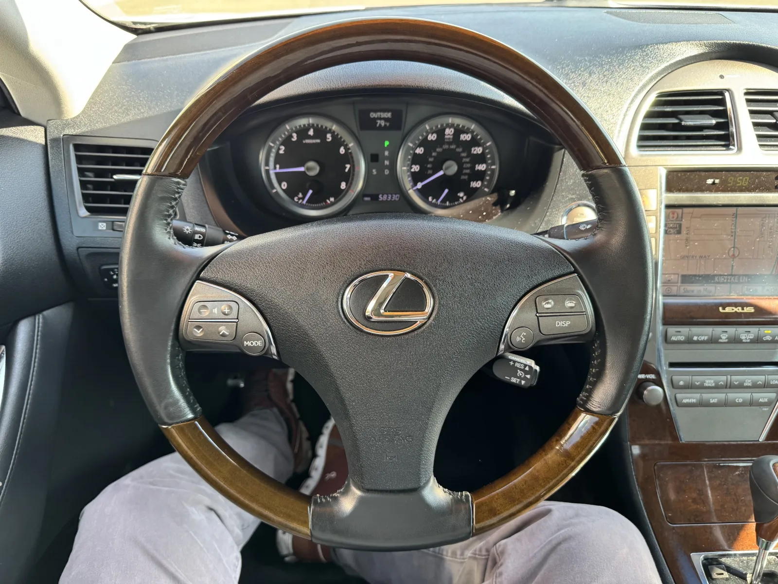 Lexus ES photo 15