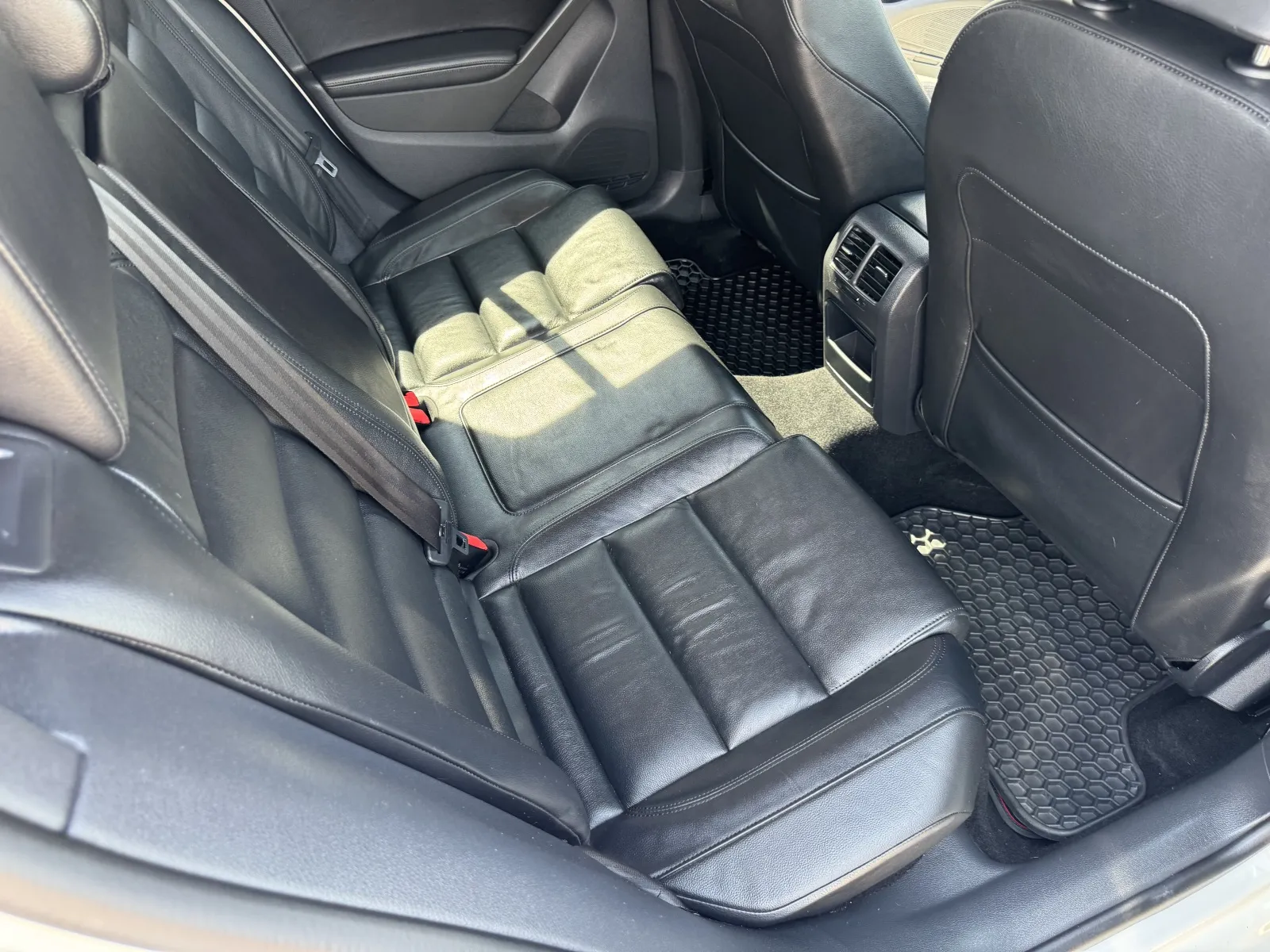 Volkswagen GTI photo 29