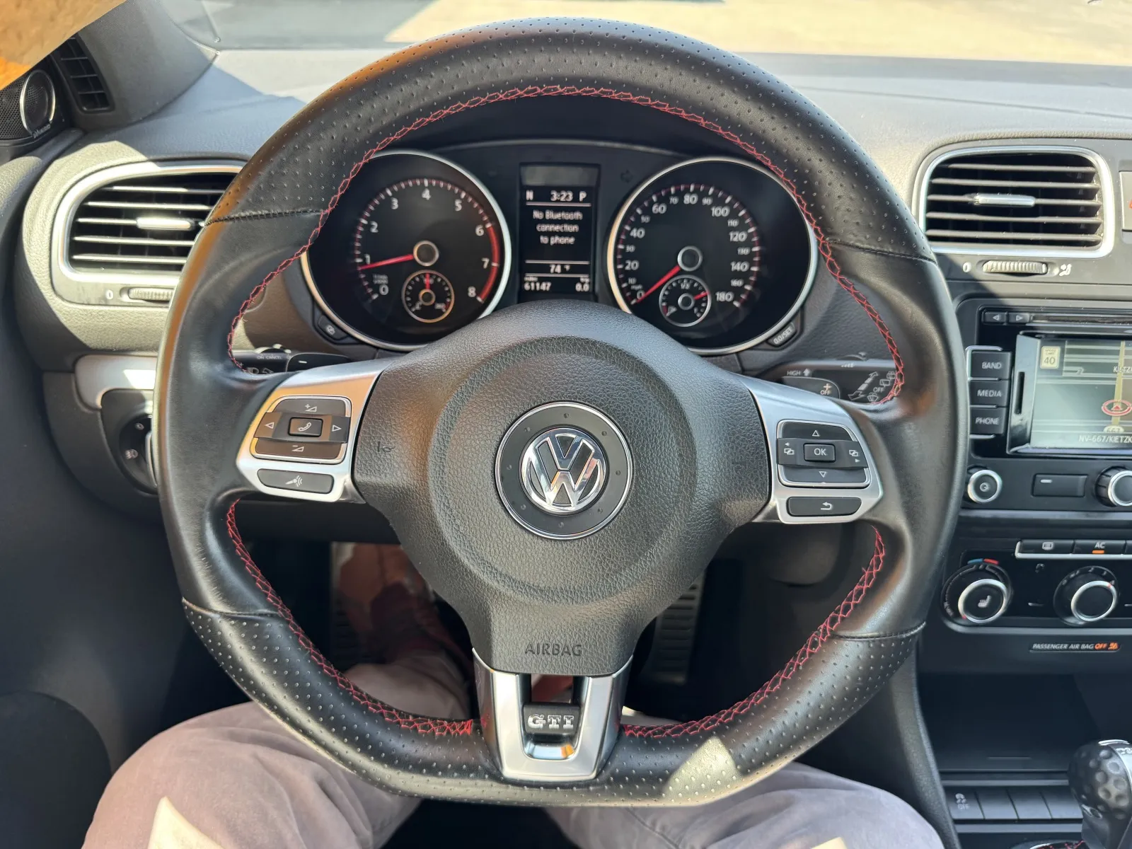 Volkswagen GTI photo 15