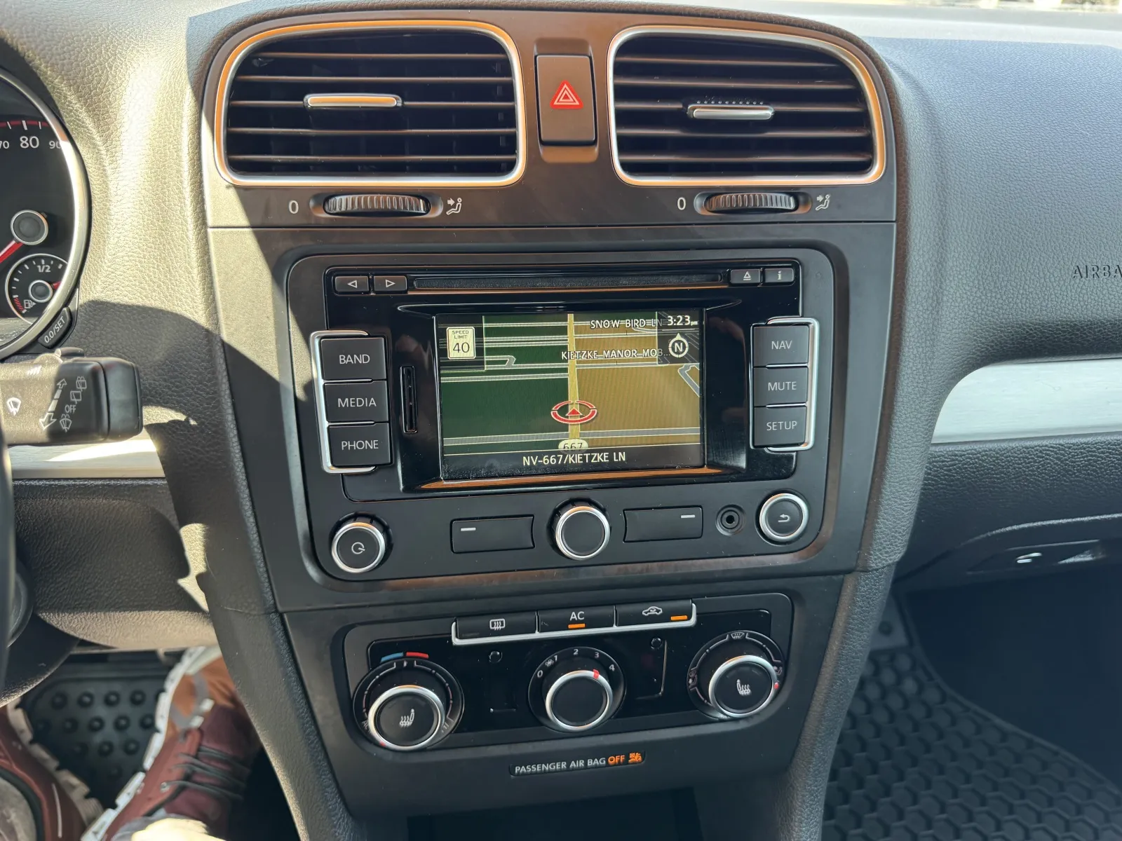 Volkswagen GTI photo 19