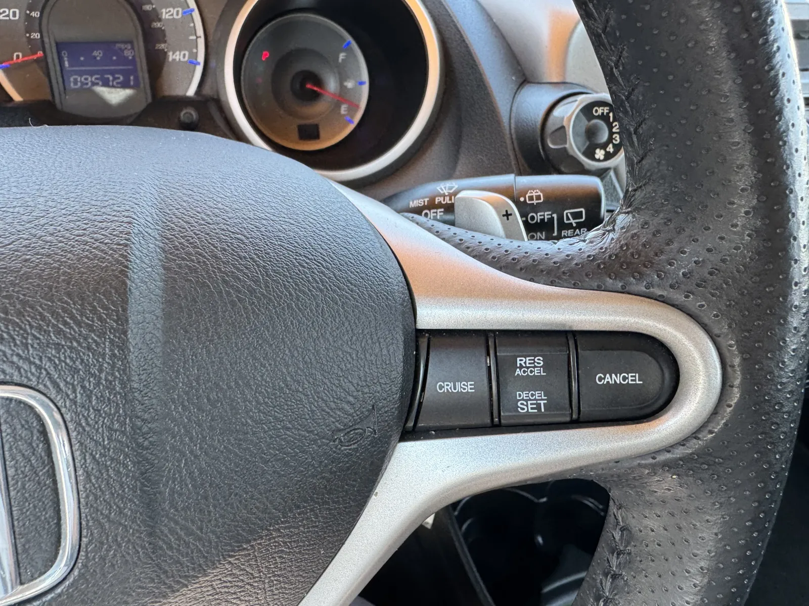 Honda Fit photo 14