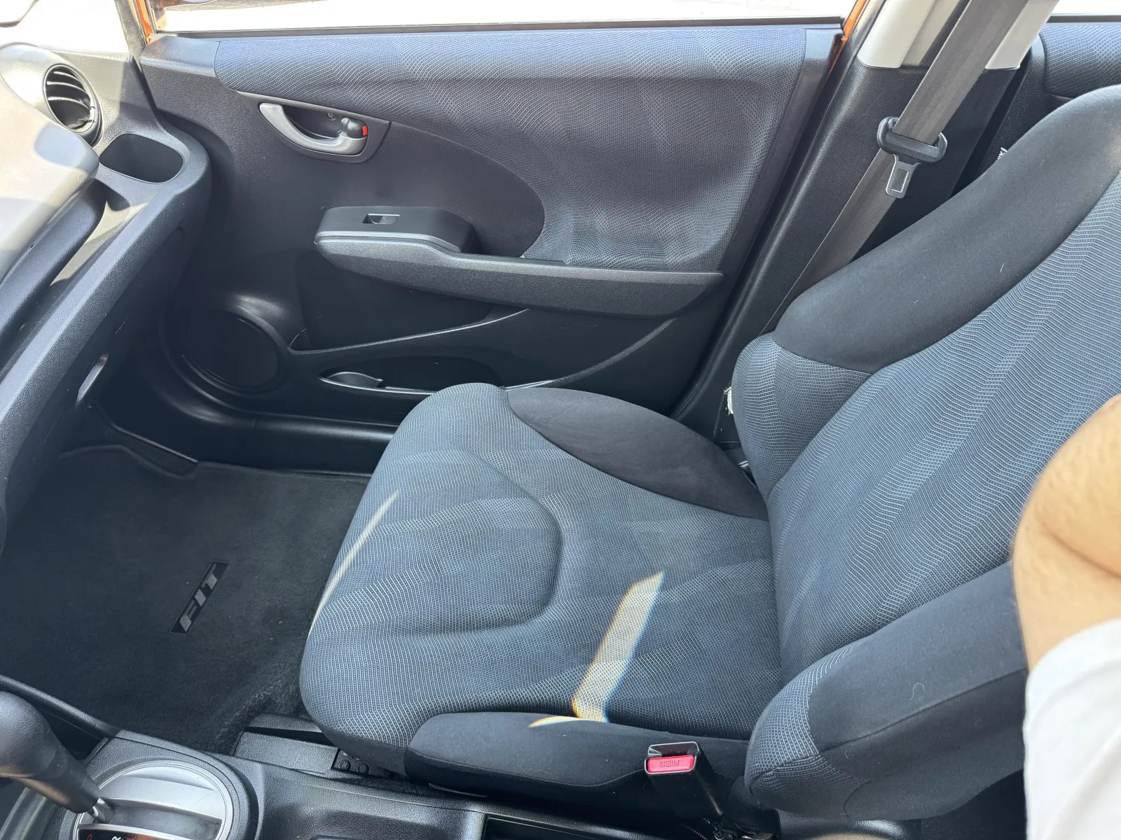 Honda Fit photo 18