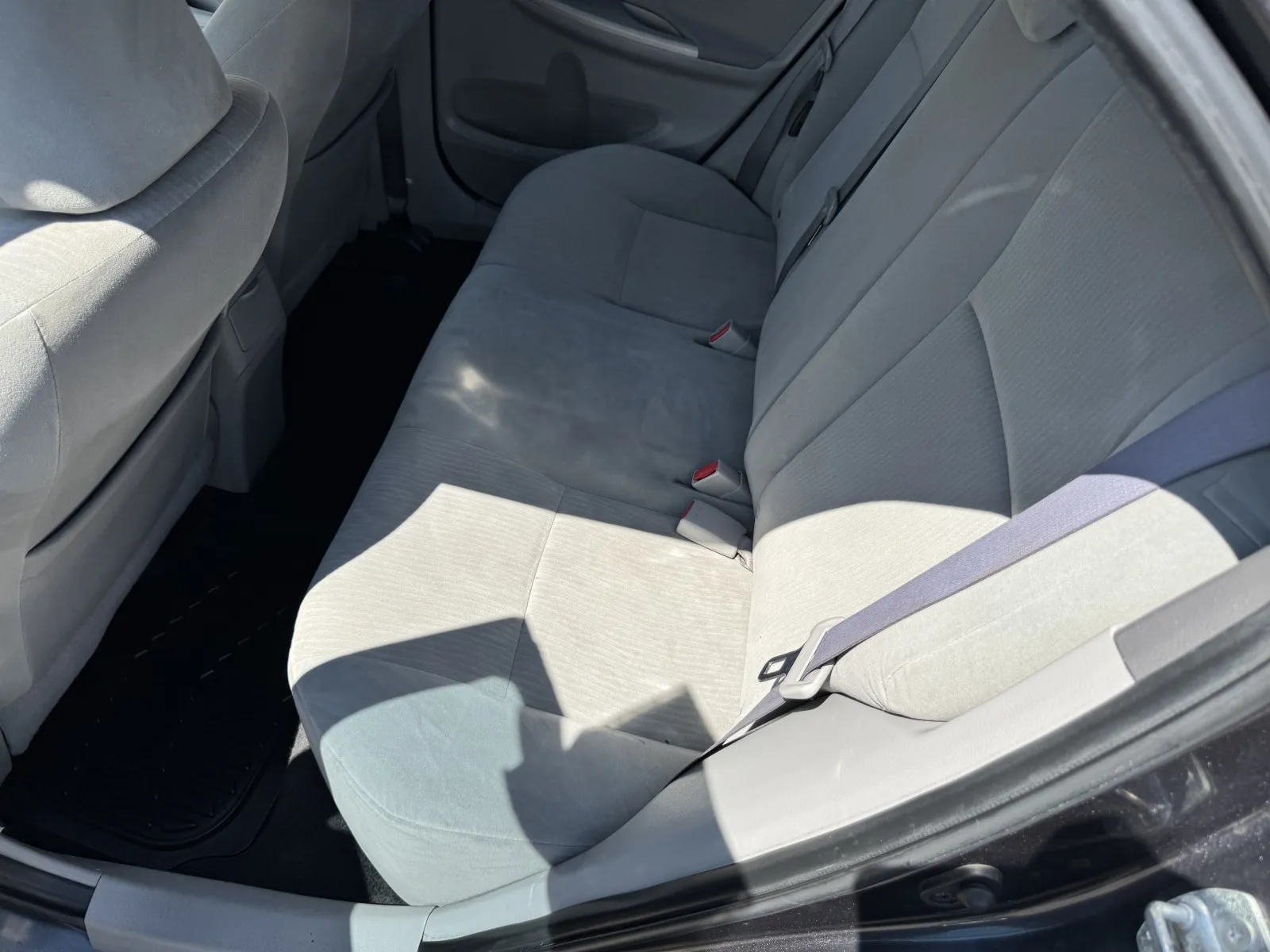 Toyota Corolla photo 29
