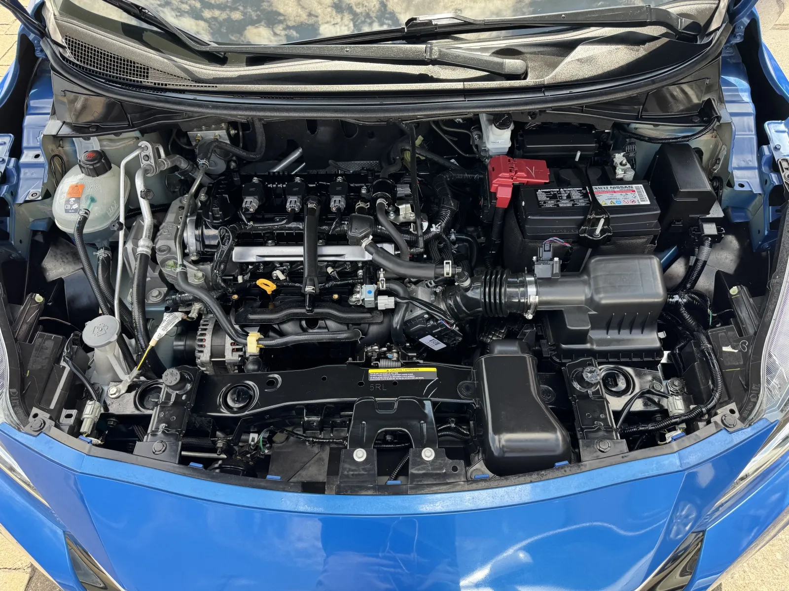 Nissan Versa photo 37
