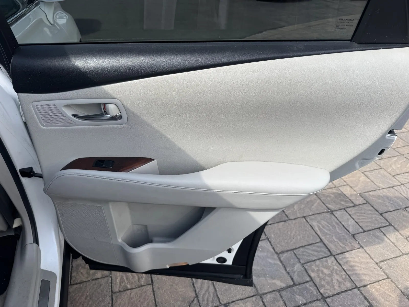 Lexus RX photo 28