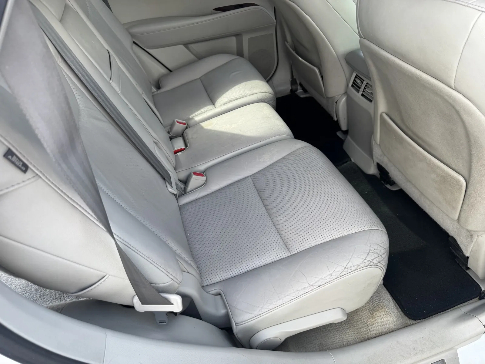 Lexus RX photo 29