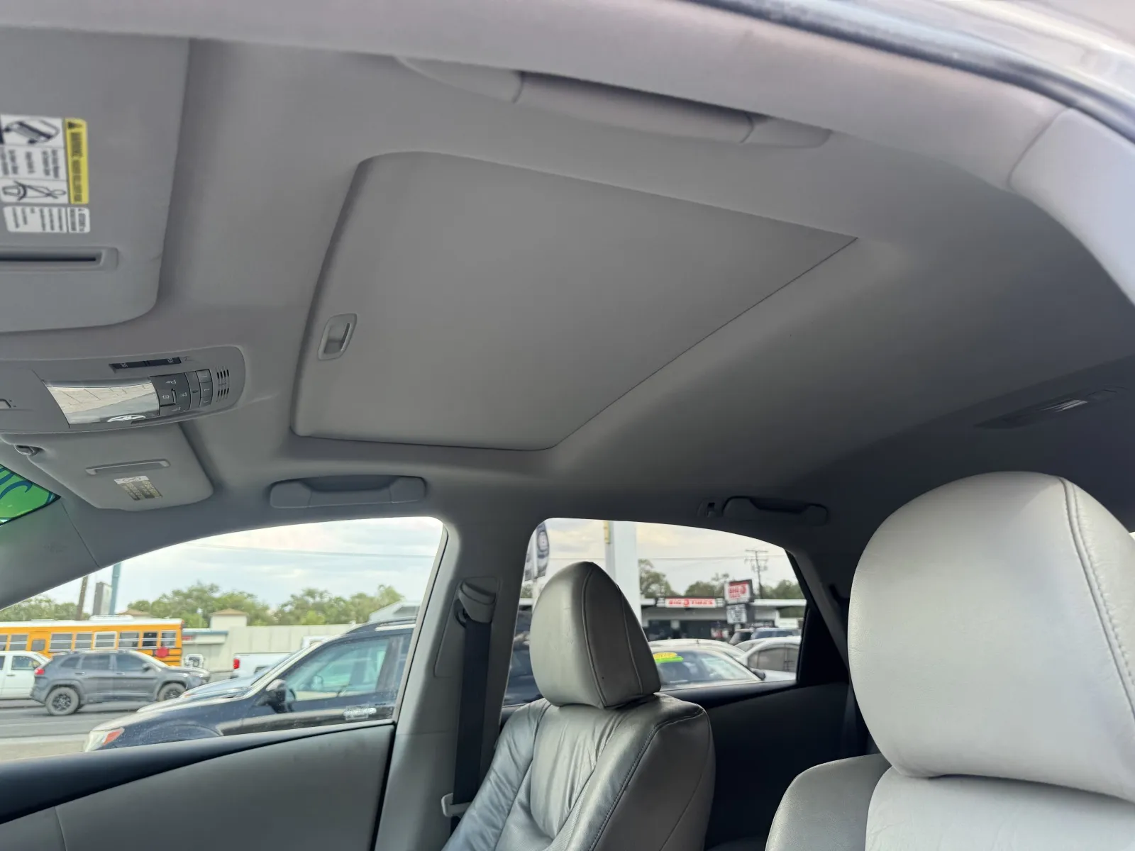 Lexus RX photo 13