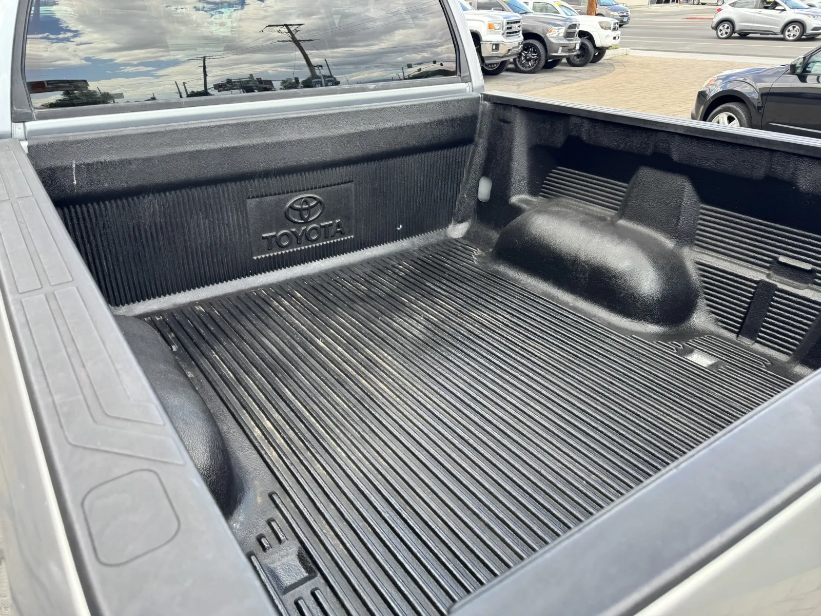 Toyota Tundra photo 17