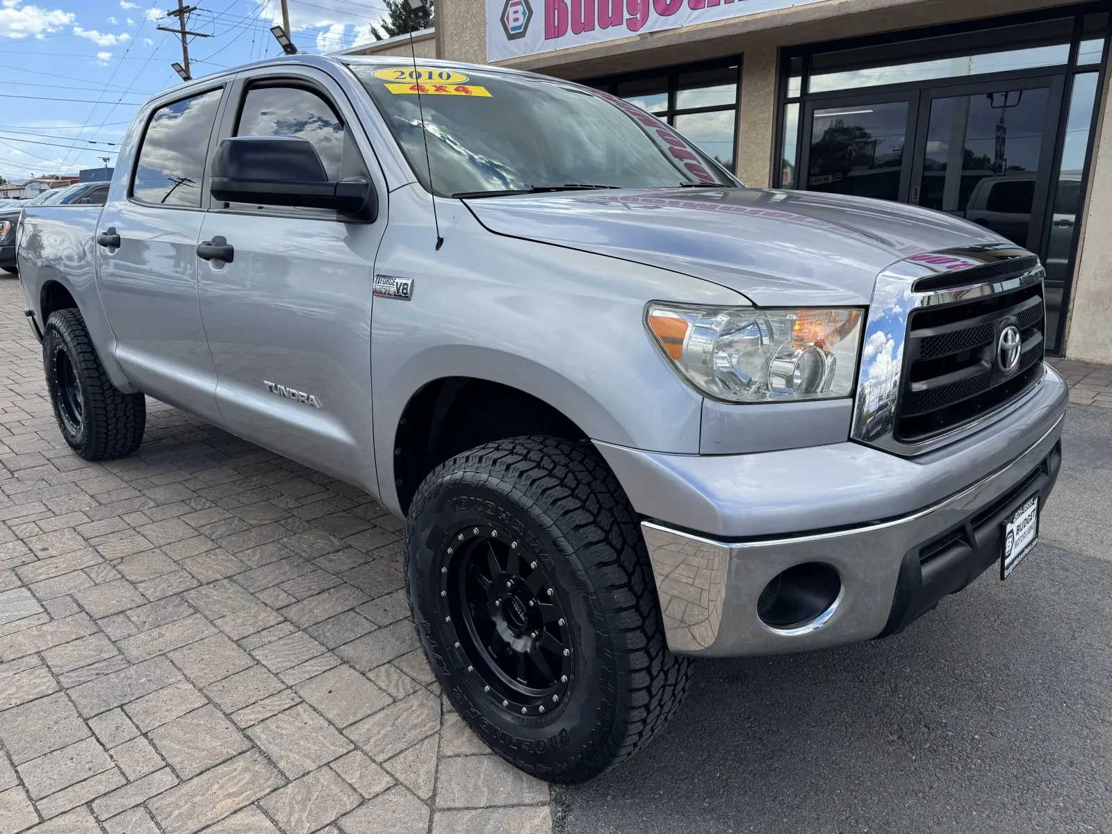 Toyota Tundra photo 8