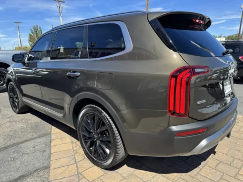 More photos of 2022 Kia Telluride SX at Budget Motors, NV