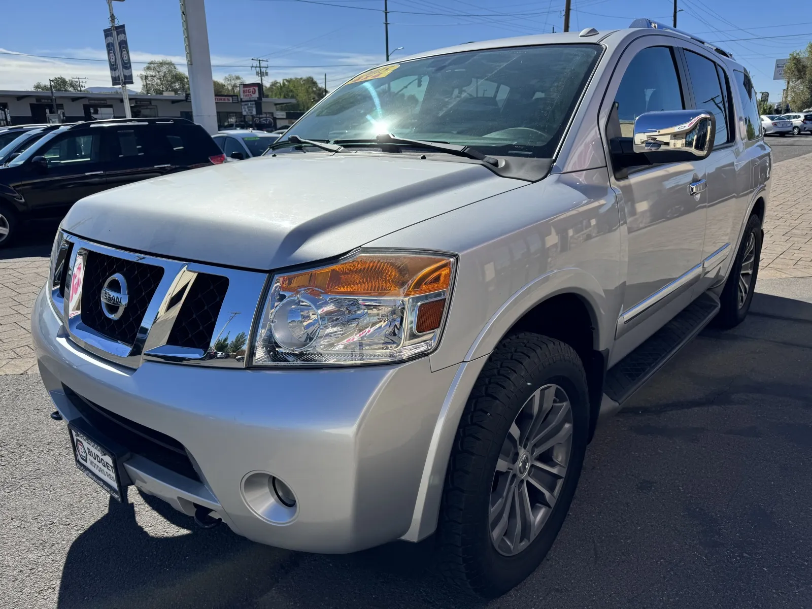 Nissan Armada photo 6