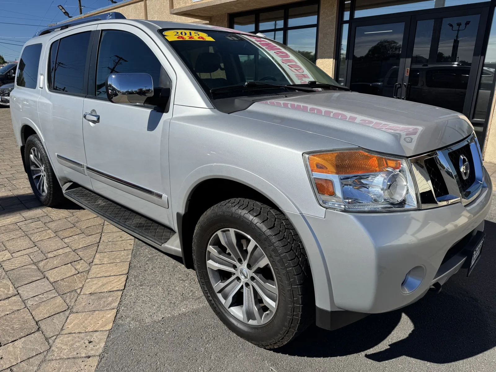 Nissan Armada photo 8