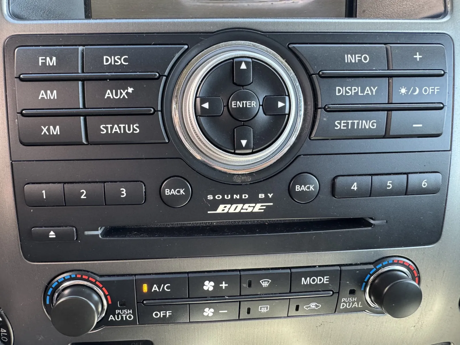 Nissan Armada photo 19