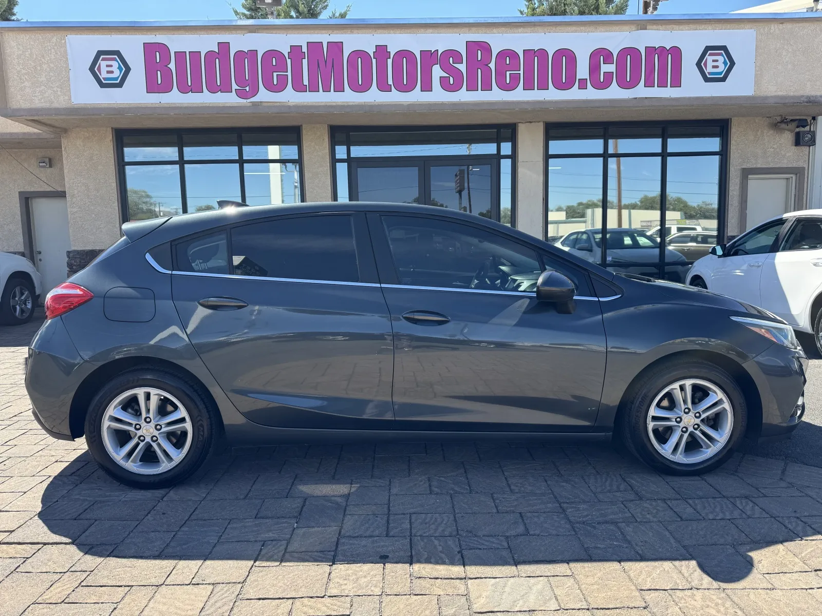 Gray 2017 Chevrolet Cruze LT Auto for sale in Reno, NV