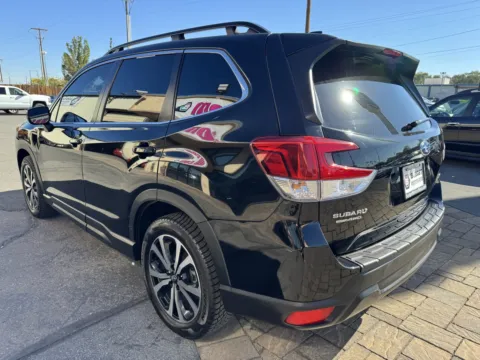 More photos of 2022 Subaru Forester Limited at Budget Motors, NV
