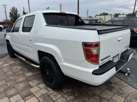 More photos of 2011 Honda Ridgeline RTL w/Navi at Budget Motors, NV