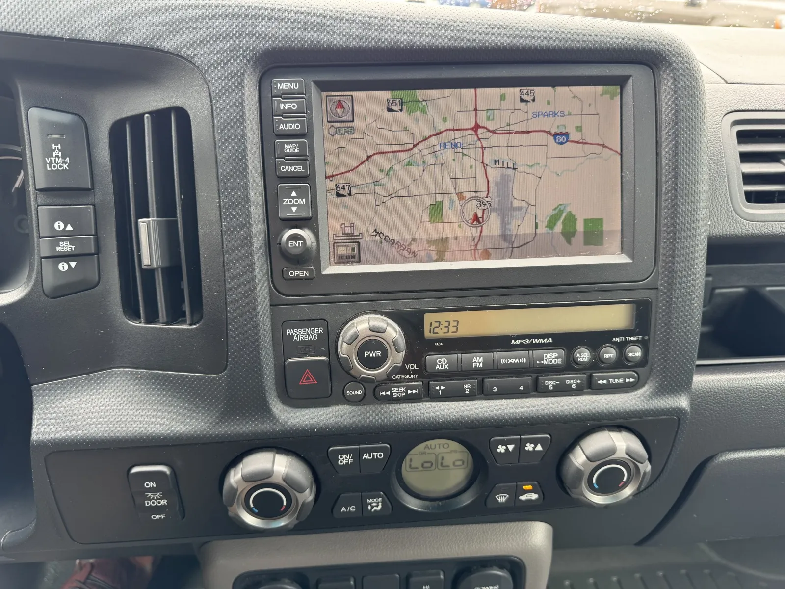Honda Ridgeline photo 25