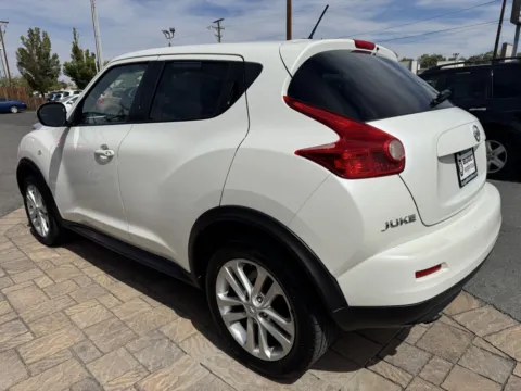 More photos of 2013 Nissan JUKE SL at Budget Motors, NV