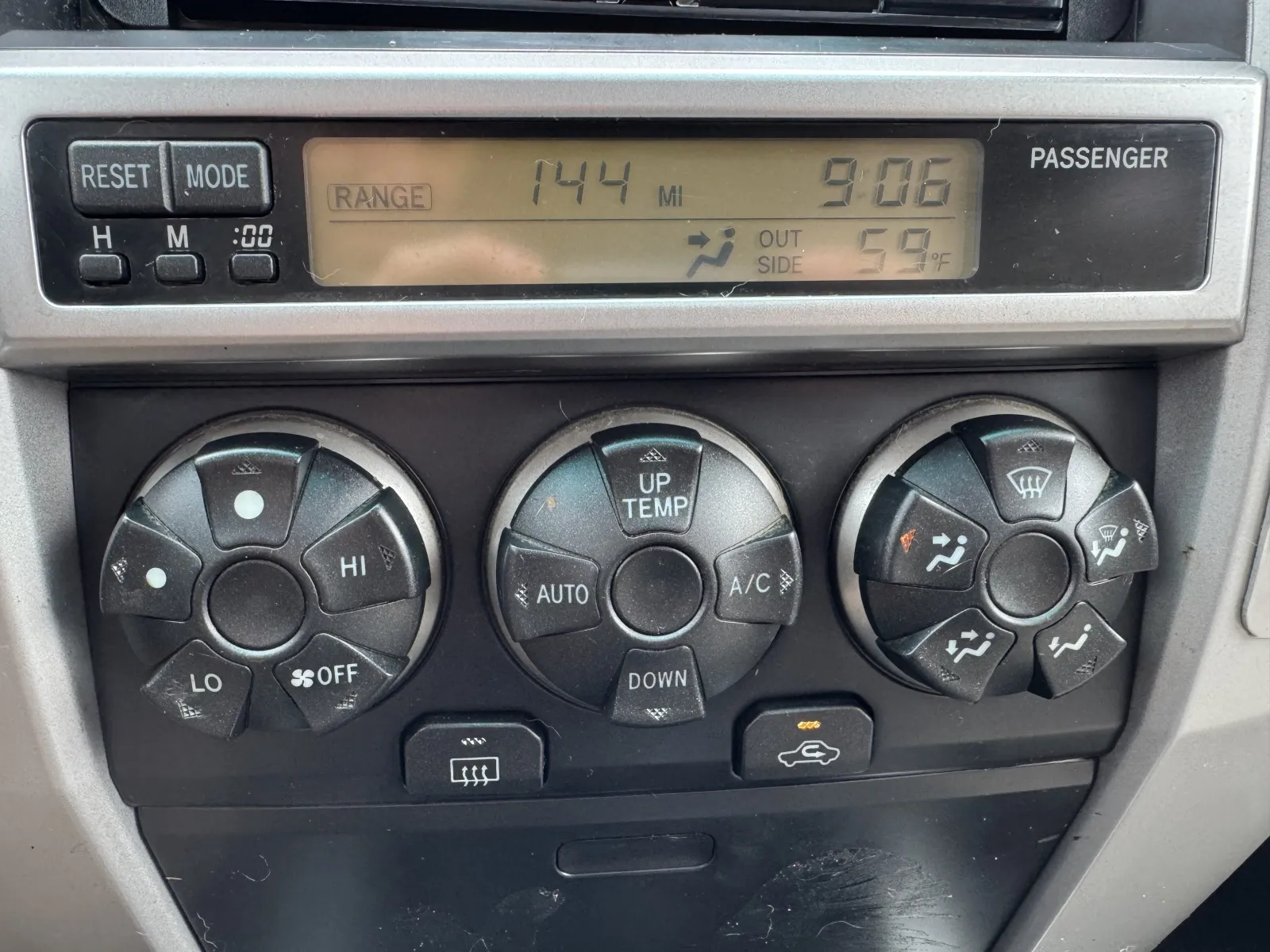 Toyota 4Runner photo 19