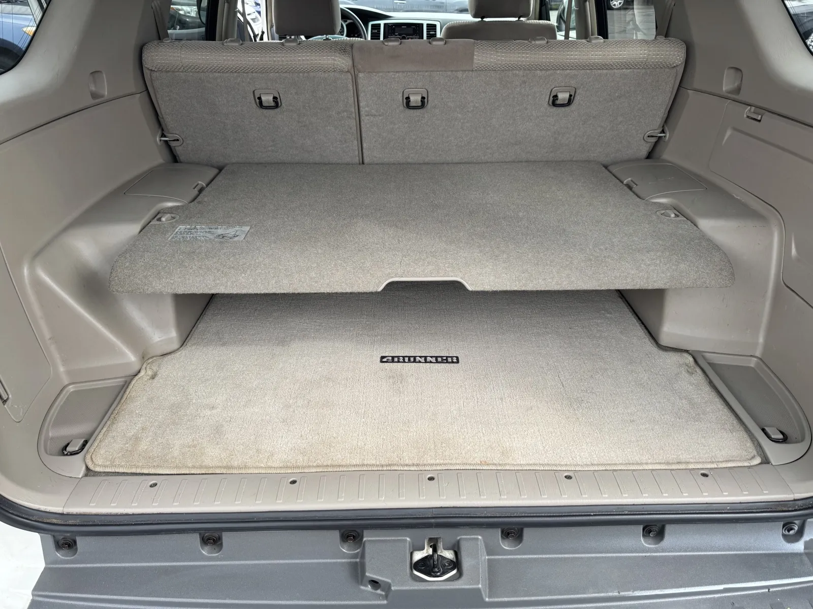 Toyota 4Runner photo 26