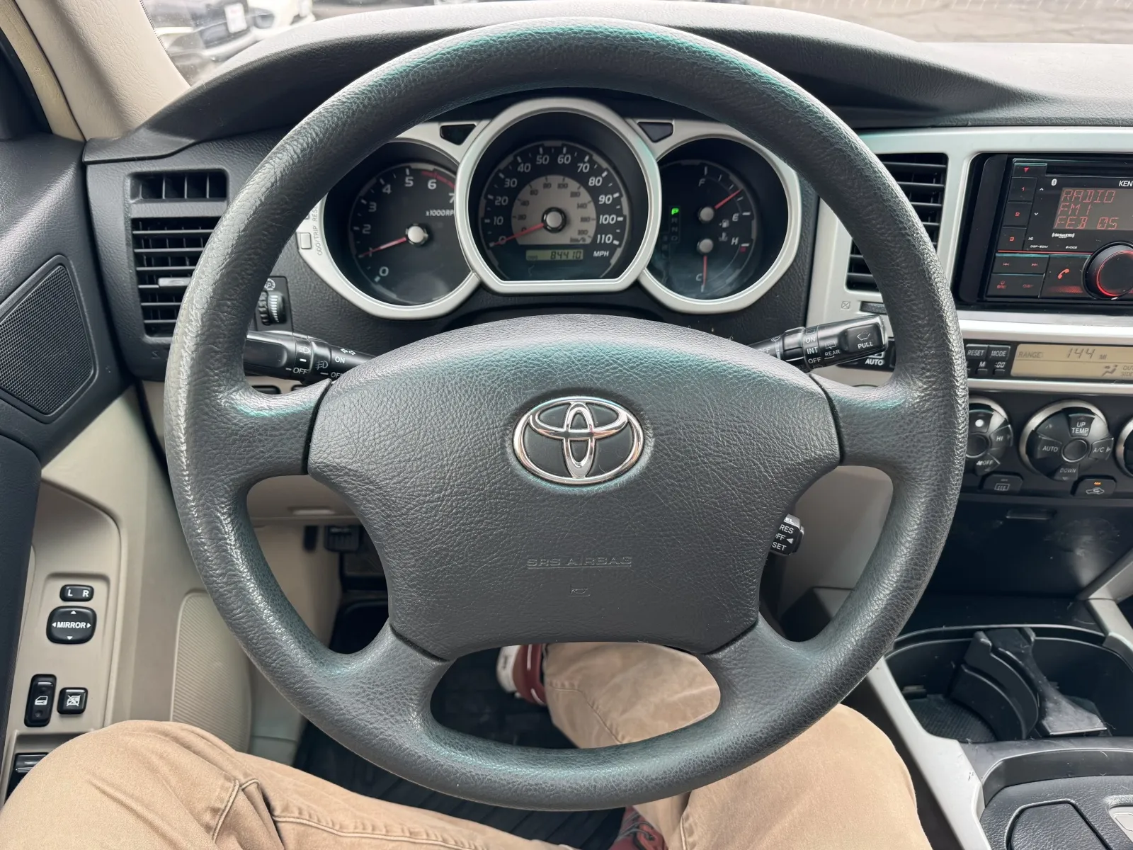 Toyota 4Runner photo 14