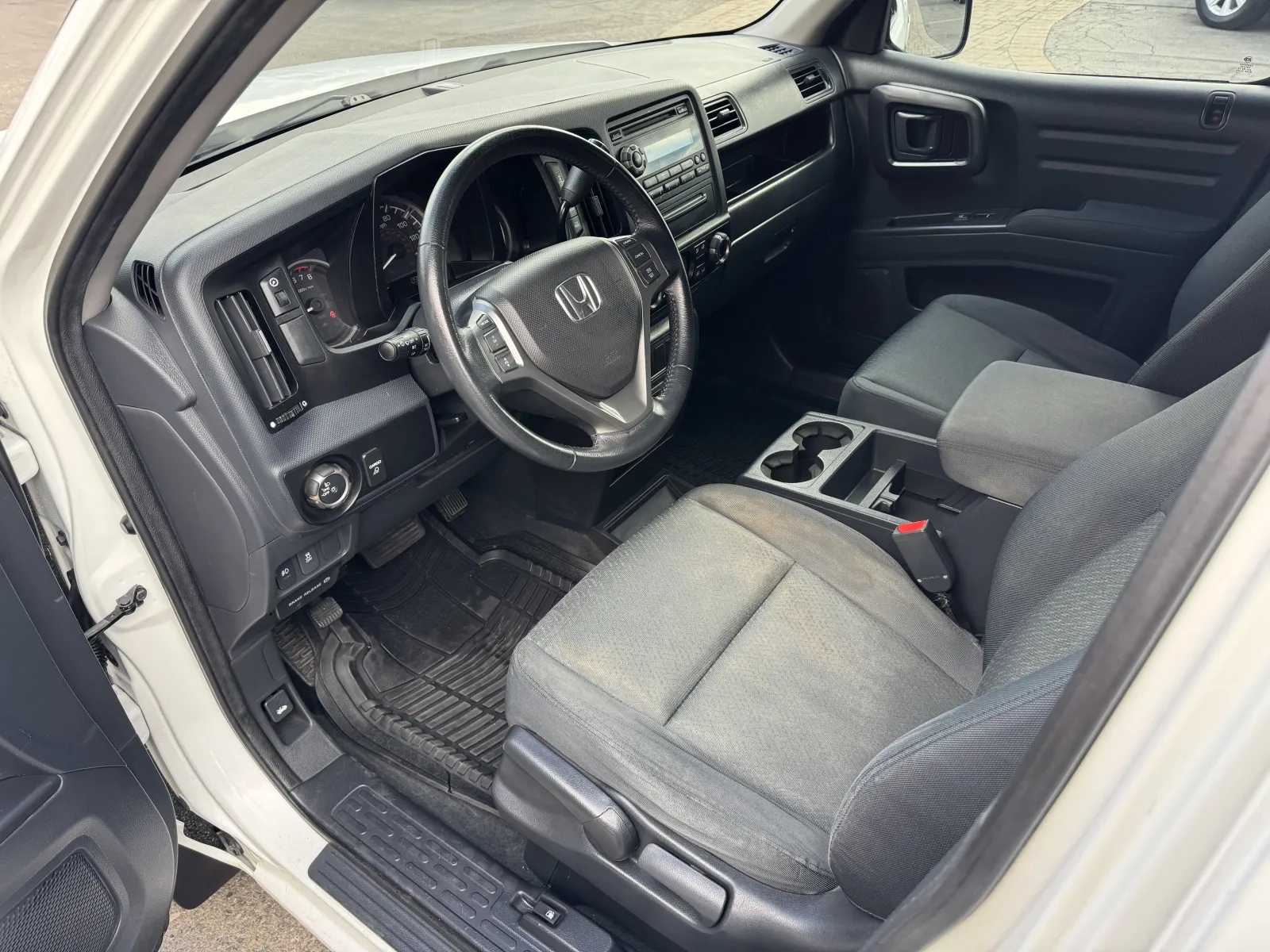 Honda Ridgeline photo 11