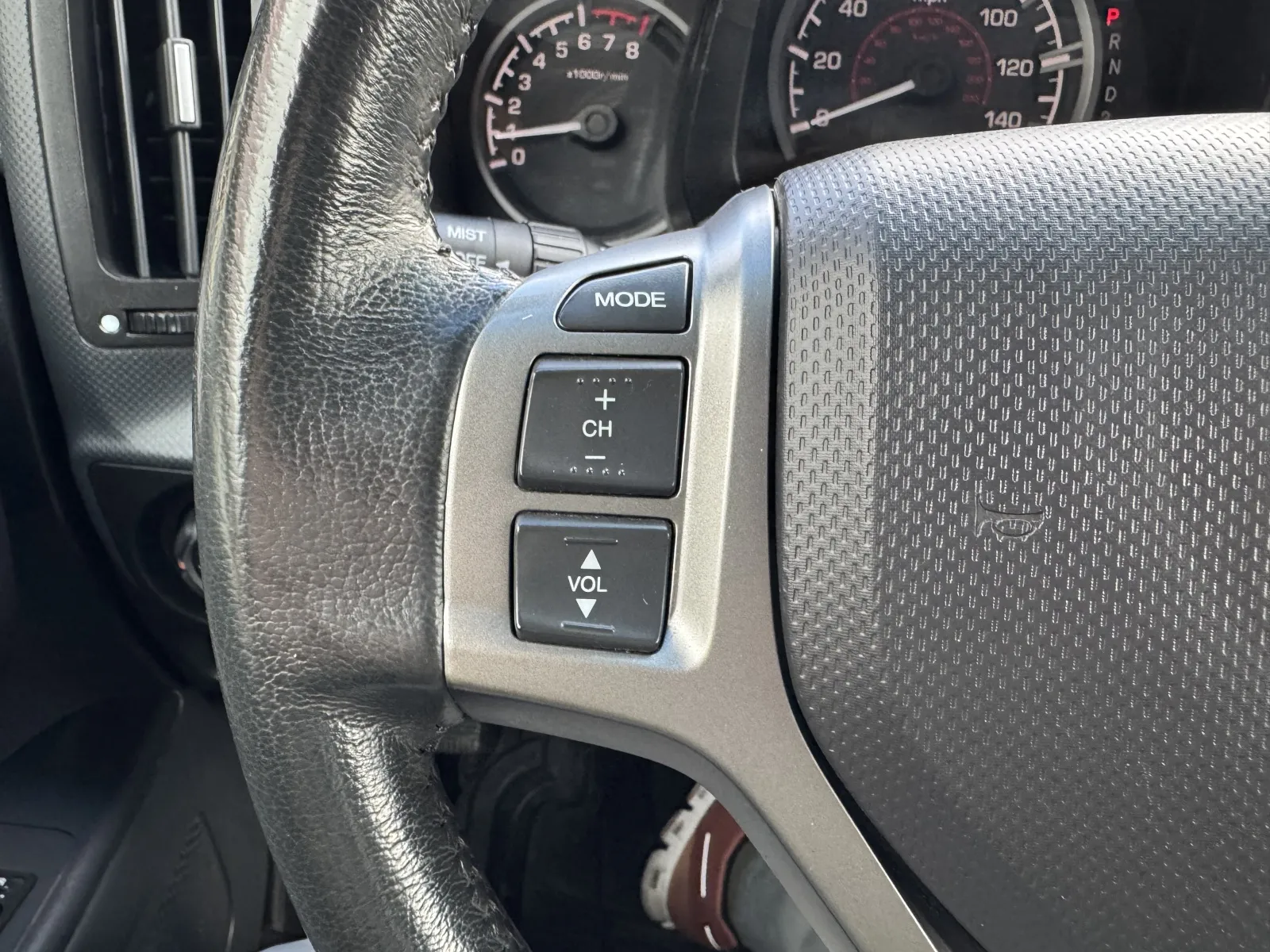 Honda Ridgeline photo 14