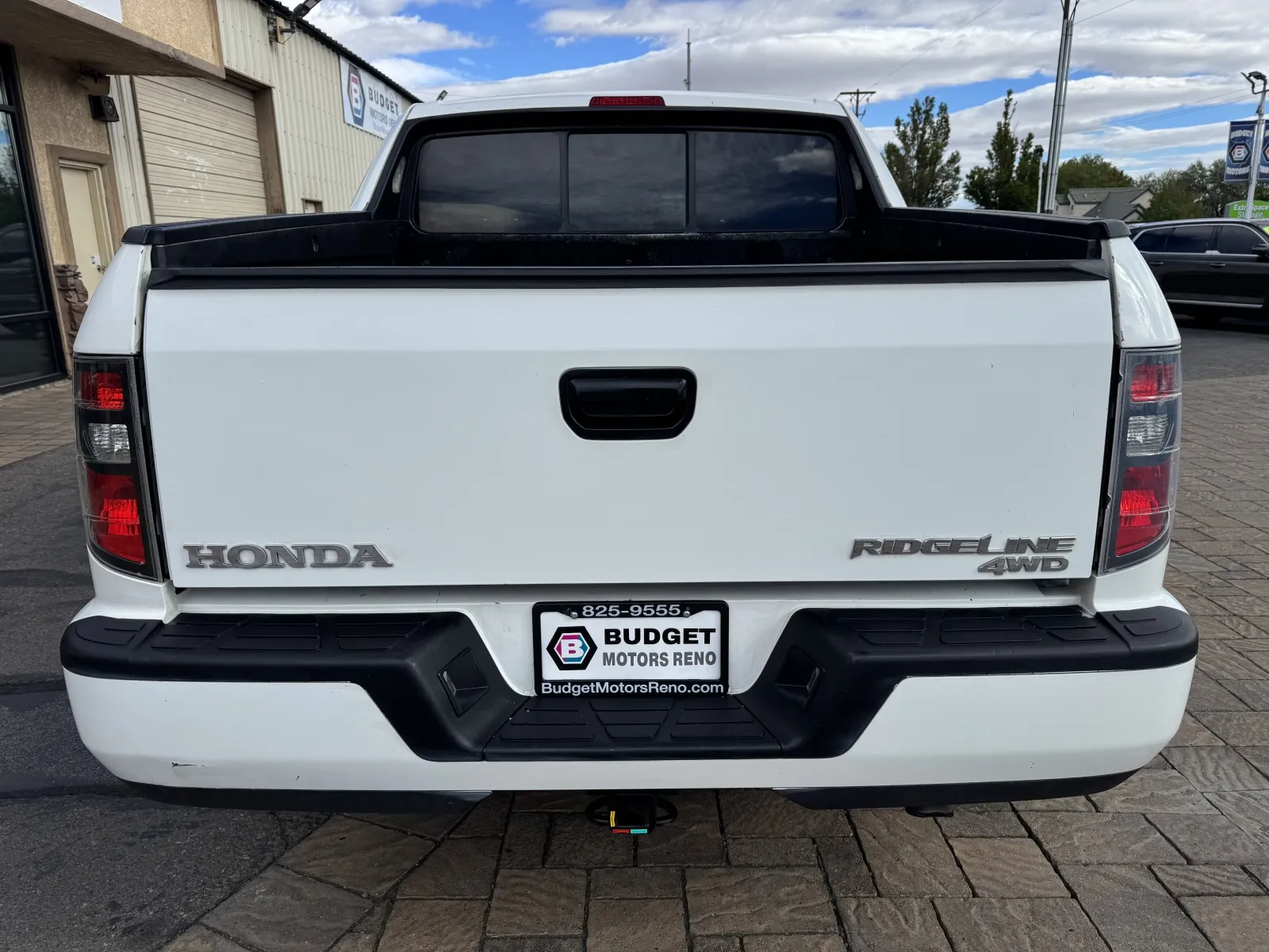 Honda Ridgeline photo 3