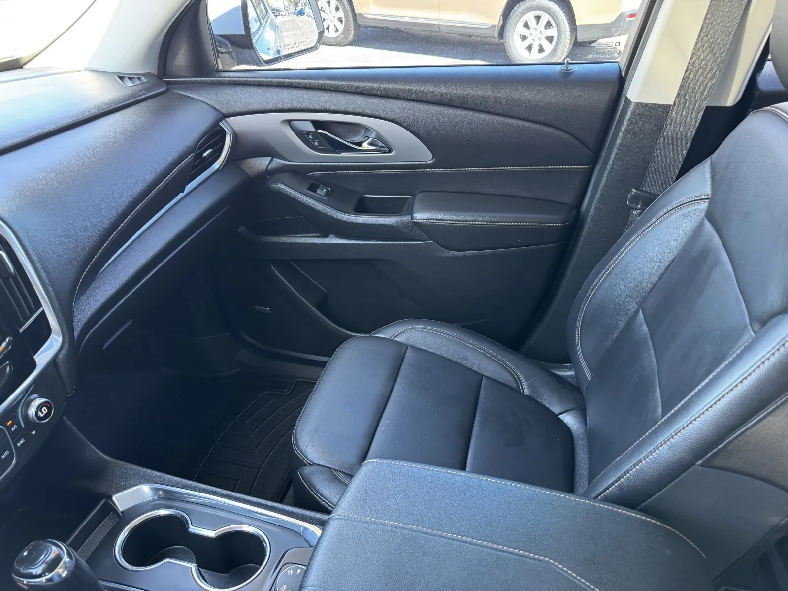Chevrolet Traverse photo 33