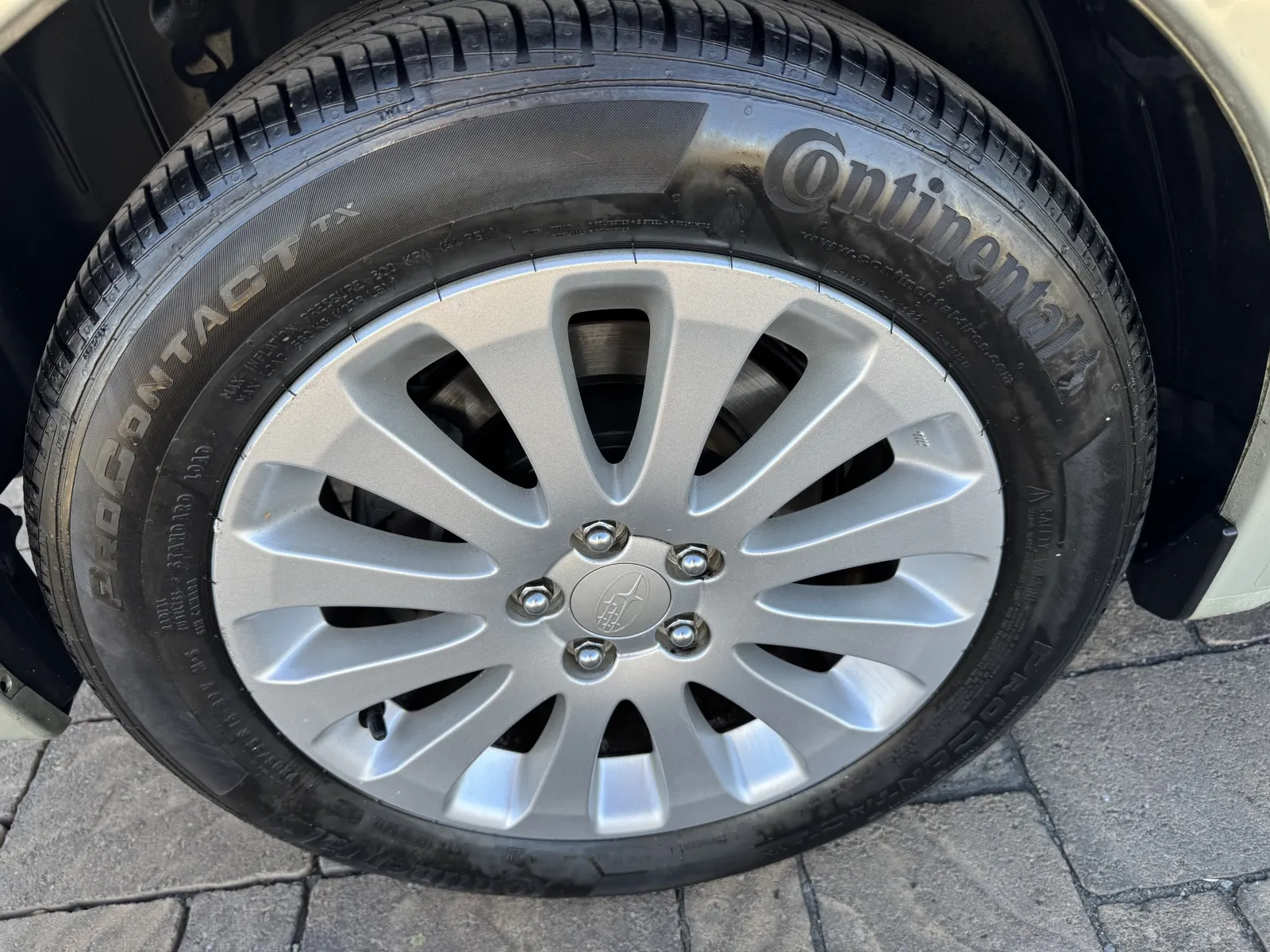 Subaru Impreza photo 11