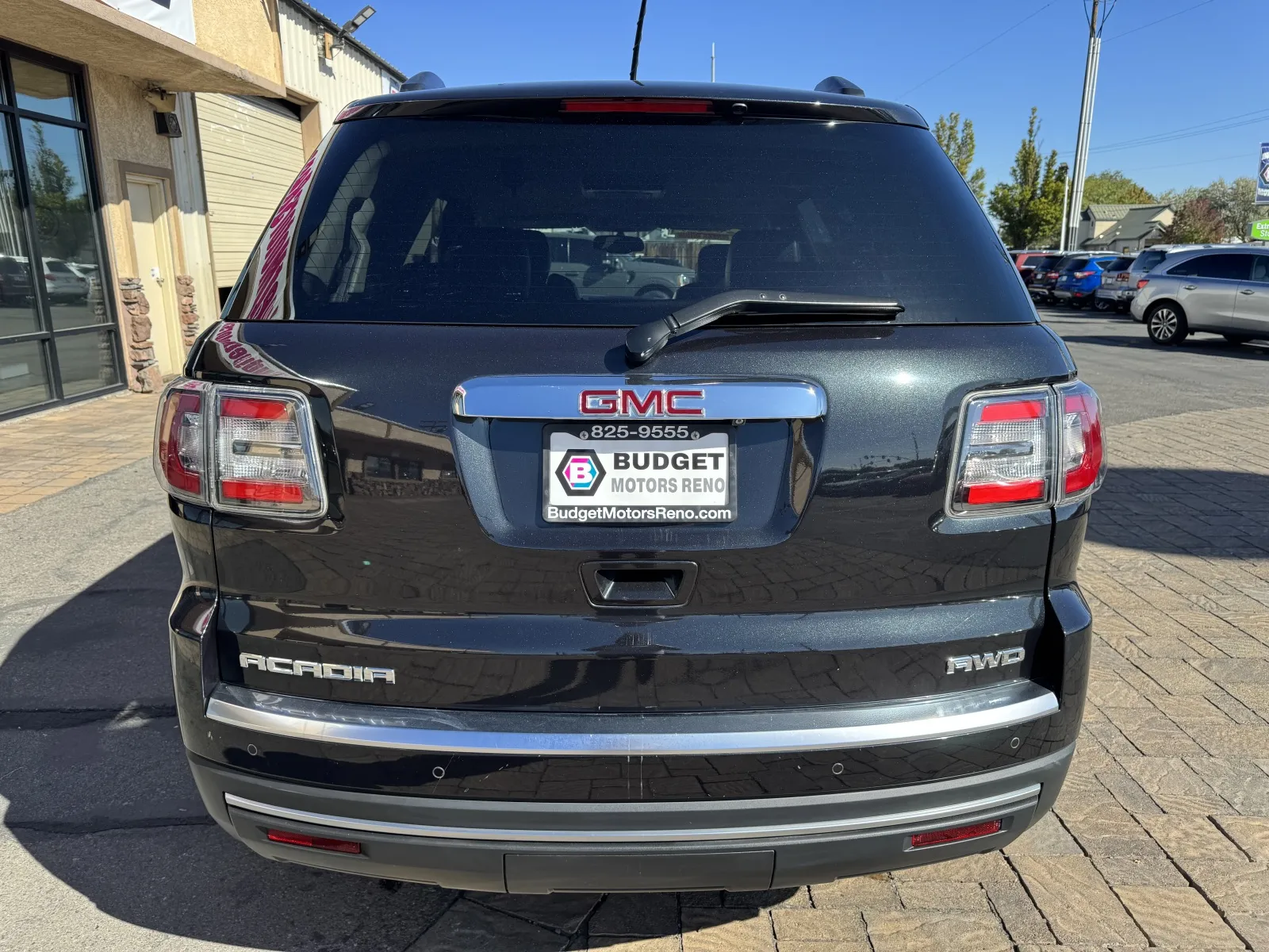 GMC Acadia photo 3