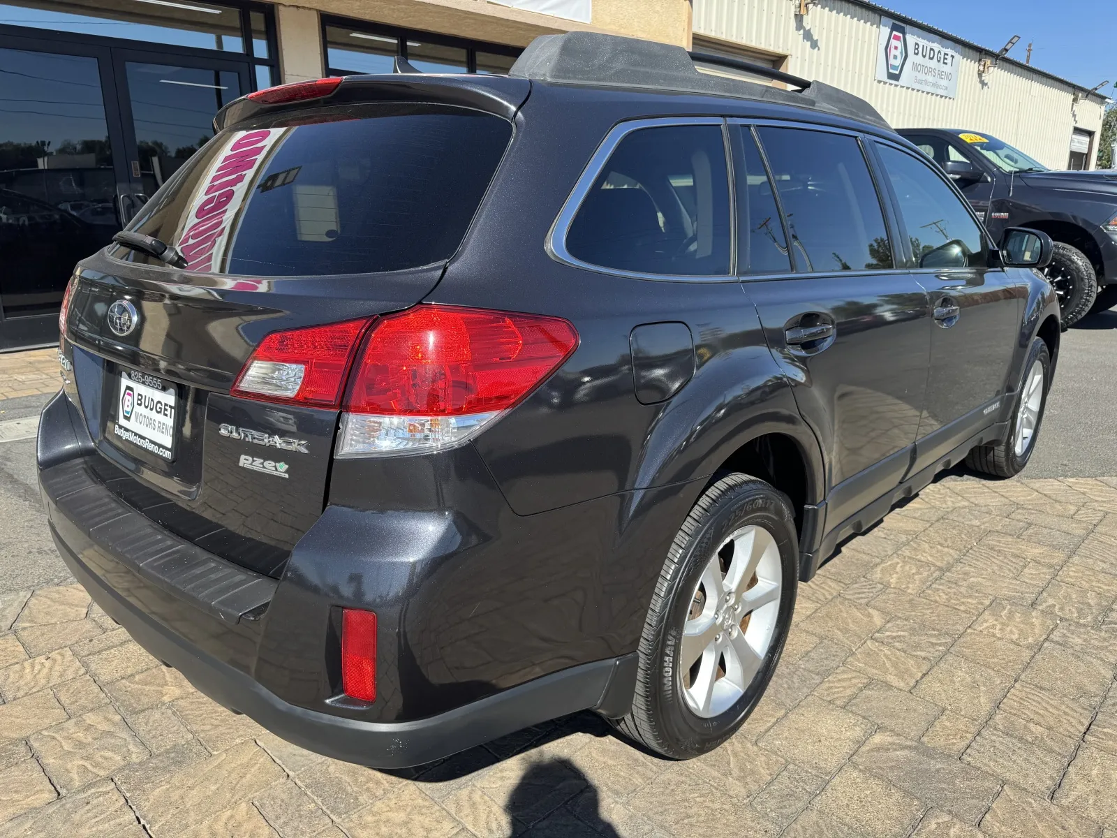 Subaru Outback photo 2