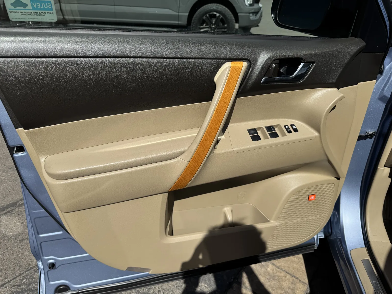Toyota Highlander photo 18