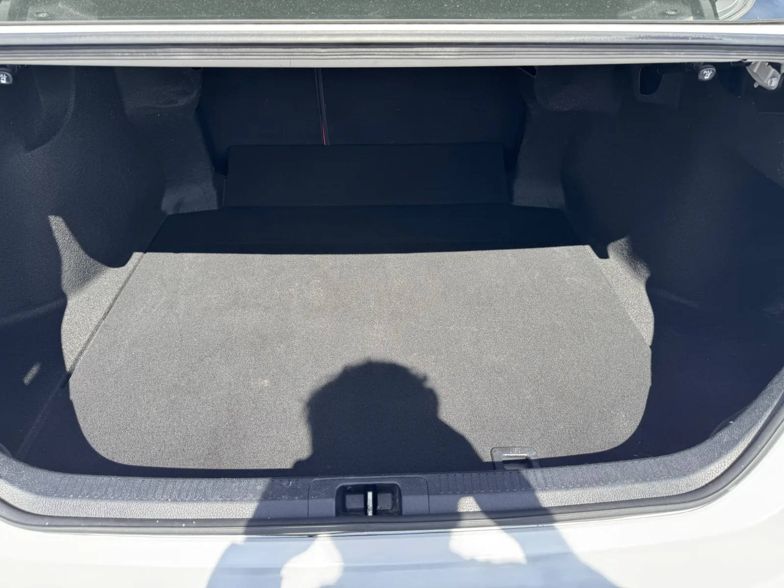 Toyota Camry photo 31
